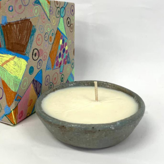Q Art Medium Recycled Ceramic Candle