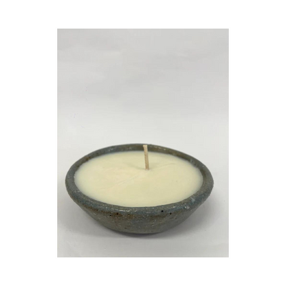 Q Art Medium Recycled Ceramic Candle